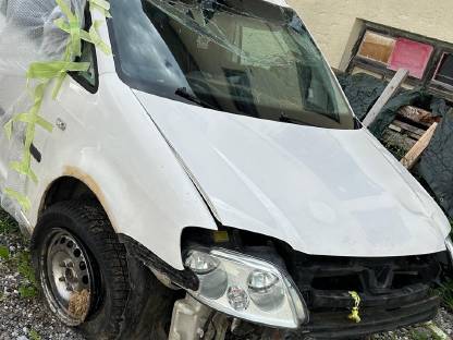 Bild 2:Unfallwagen VW Caddy