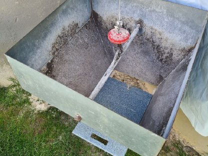 Bild 2:Trichter - Aufzugbehälter
