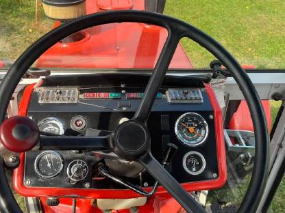 Bild 6:Lindner 1650 mit Frontlader
