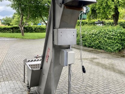 Bild 4:Voran Schrägaufzug SA