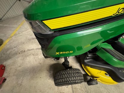 Bild 2:Rasentraktor John Deere X350R – Top Zustand