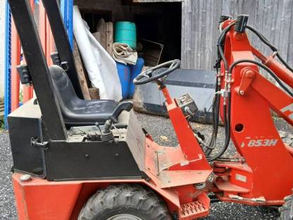 Bild 2:Lader Fuchs F853H