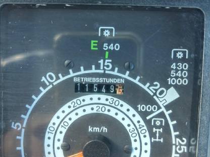 Bild 9:Case CS 75 / Steyr 975