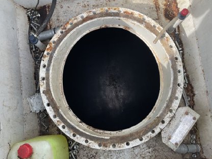 Bild 2:7000l Erdtank, doppelwandig