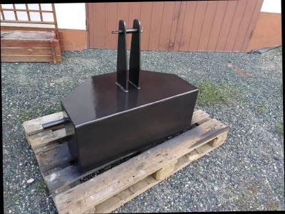 Bild 2:Frontgewicht 750 kg