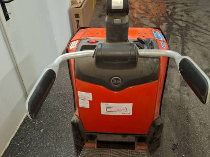 Bild 2:Elektrische Hubameise, Hubwagen