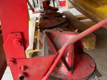 Bild 3:Mörtl Frontmähwerk 2,10 m breit, für Mähtrac
