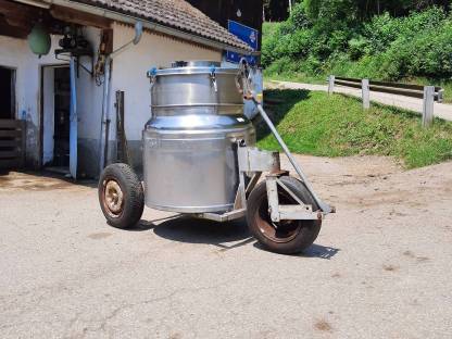 Milchtank fahrbar