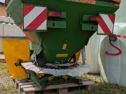 Bild 2:Amazone Streuer