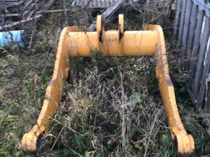 Bild 2:Hubgerüst Radlader Liebherr