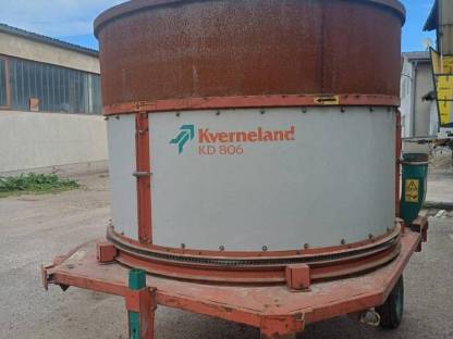 Kverneland Strohmühle