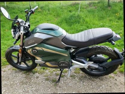 Bild 3:E-Moped Super Soco TC Wanderer