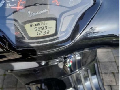 Bild 4:Vespa GTS 125 AB5
