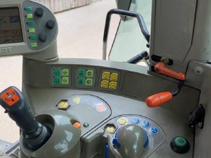 Bild 6:Fendt Vario 411 Com1