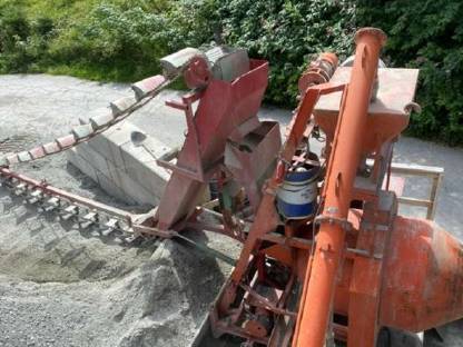 Bild 2:Simem Betonmischanlage