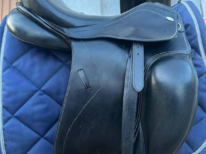 Bild 2:Kentaur Elektra Dressursattel