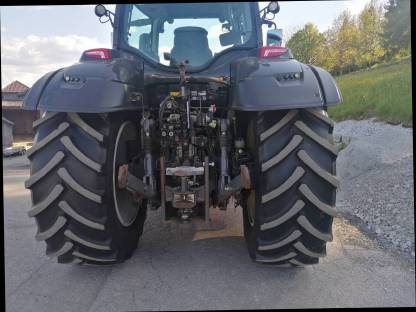 Bild 2:Valtra T 154 Active