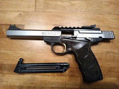 Bild 2:>>> BROWNING BUCK MARK PLUS in .22 rlf