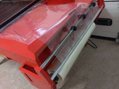 Bild 3:Folienschrumpfmaschine, Verpackungsmaschine, Einschweißgerät Smipack S870