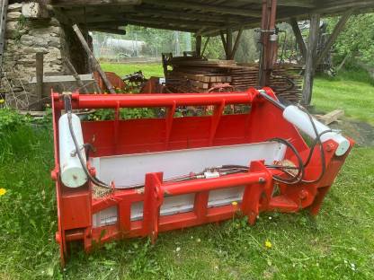 Bild 3:Mammut Silozange 195