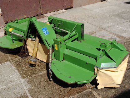 Bild 3:Krone AFA 323 Frontscheibenmähwerk