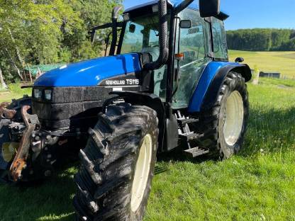 New Holland TS115 8.300 Bstd.