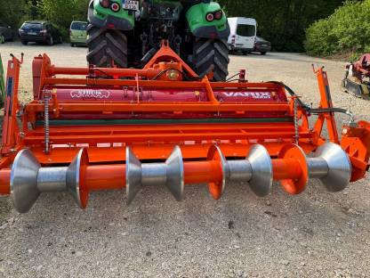 Bild 5:Dammfräse Struik Varix 3000 4x75 Damm