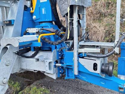 Bild 4:Forstanhänger Binderberger RW 12 mit BK 7000 S