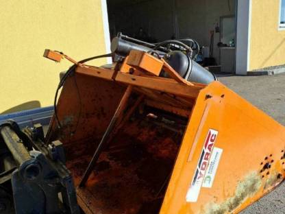 Bild 2:Hydrac Walzenstreuer Salz/Splittstreuer Selbstlader SL 180