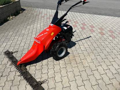 Bild 3:Reform RM 626, 9 PS, Zahnriemen am Motor neu, Motormäher