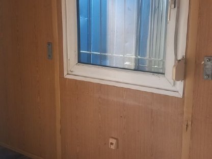 Bild 8:4 gebrauchte Container – vielseitig nutzbar – VB