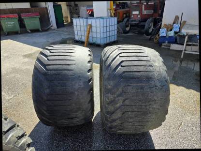 Bild 4:Reifen 700/40-22.5