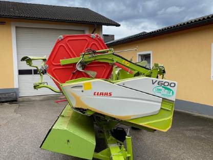 Bild 2:Schneidwerk Claas V600