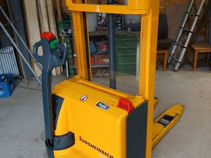 Deichselhubwagen Jungheinrich EJC110