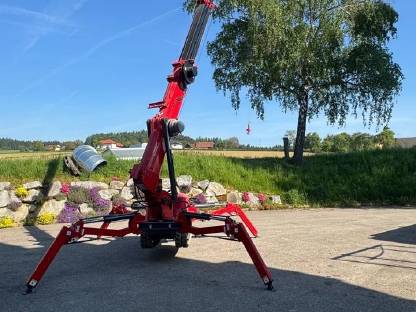 Kranarbeiten mit Minikran