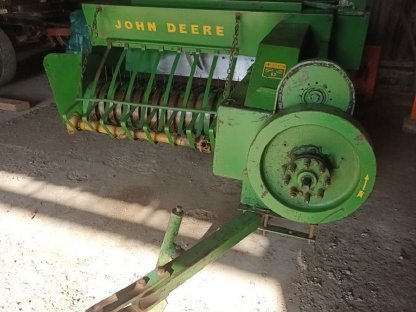 Strohpresse John Deere 219