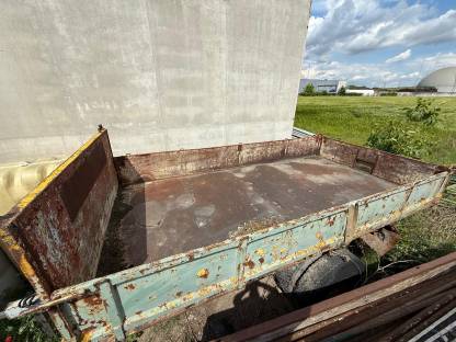 Bild 3:Lkw dreiseiten einachs kipper