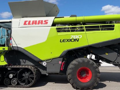 Claas Lexion 780 TT mit Vario 1230 Schneidwerk
