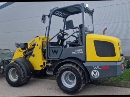 Weidemann 1880 Wacker Neuson WL32