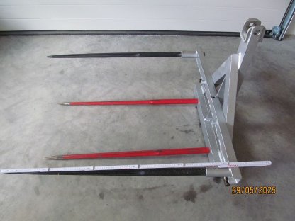 Bild 5:Ballenspieß 4-Zinken