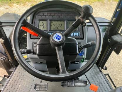 Bild 7:New Holland TS100