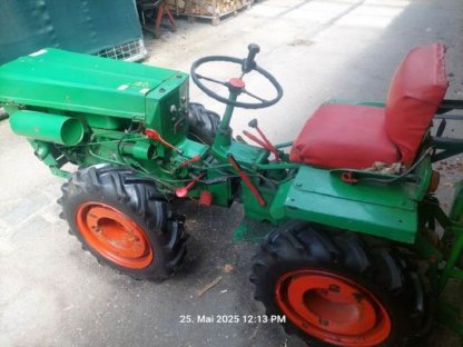 HOLDER Traktor A 15 Diesel Allrad mit Spritze