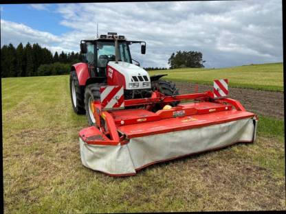 Frontmähwerk Kuhn GMD 802 F