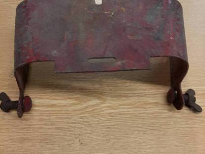 Bild 2:Schutzhaube IHC Traktor D 214