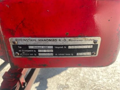 Bild 3:Hanomag Robust 800