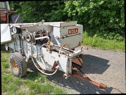 Bild 5:Kleinballenpresse Köla Brillant