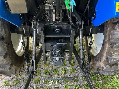Bild 5:New Holland TD3.50 Traktor/Schlepper (Höhe 1,98 m)