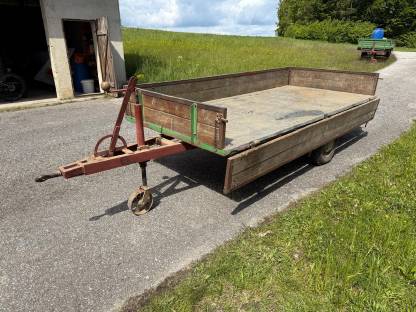 Bild 5:Traktoranhänger