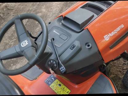 Husqvarna TC38 Rasenmähertraktor