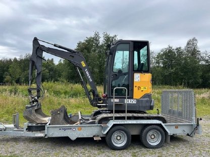 Volvo ECR25D Bagger